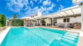 Villa zu verkaufen in El Rosario, Marbella Ost