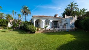 Bungalow for sale in Marbesa, Marbella Öst