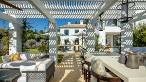 Villa for sale in Cascada de Camojan, Marbella Golden Mile