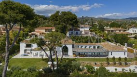 Villa for sale in Los Monteros, Marbella Est