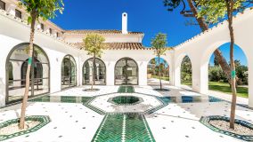 Villa for sale in Los Monteros, Marbella East