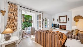 Apartamento Planta Baja en venta en Elviria, Marbella Este