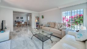 Villa for sale in El Rosario, Marbella East