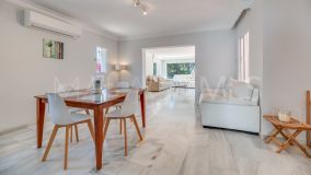 Villa for sale in El Rosario, Marbella East