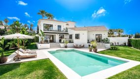 Villa for sale in El Rosario, Marbella Öst