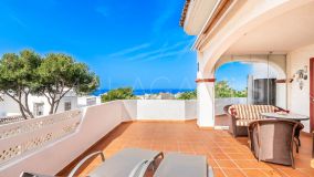 Penthouse for sale in Elviria, Marbella East