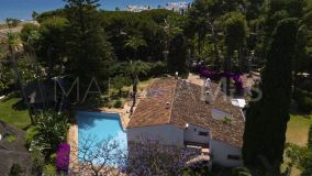 Villa for sale in Los Monteros, Marbella Öst