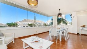 Penthouse for sale in Elviria, Marbella East