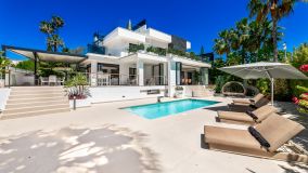 Villa for sale in El Rosario, Marbella Öst