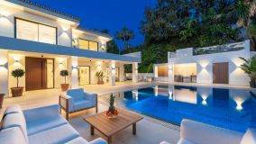 Villa for sale in Elviria, Marbella Est