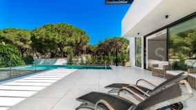 Villa for sale in Marbesa, Marbella East