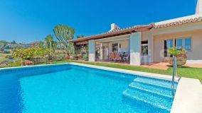 Villa en venta en La Alqueria, Benahavis