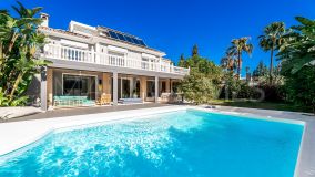 Casa en venta en Nagüeles, Marbella Golden Mile