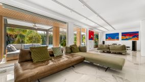Casa en venta en Nagüeles, Marbella Golden Mile