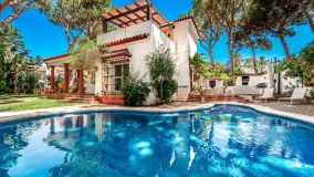 Villa en venta en Marbella Este