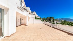 Lägenhet for sale in Altos de Elviria, Marbella Öst