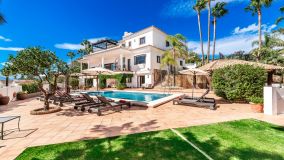 Villa en venta en El Rosario, Marbella Este