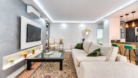 Duplex for sale in La Maestranza, Nueva Andalucia