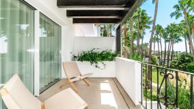 Lägenhet for sale in Beach Side Golden Mile, Marbella Golden Mile