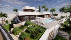 La Alqueria: Boasting golf views this exquisite modern villa project is situated in the stunning area.
