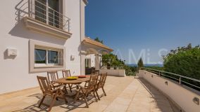 Villa en venta en Elviria, Marbella Este