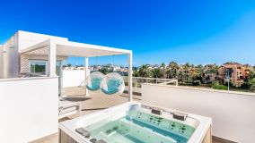 Penthouse for sale in San Pedro Playa, San Pedro de Alcantara