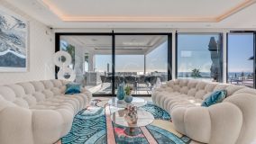 Villa for sale in Paraiso Alto, Benahavis