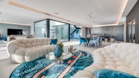 Villa for sale in Paraiso Alto, Benahavis