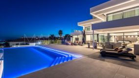 Villa for sale in Paraiso Alto, Benahavis