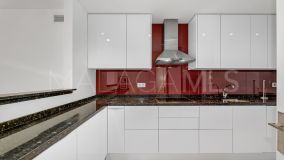 Apartment for sale in Sierra Blanca, Marbella Golden Mile
