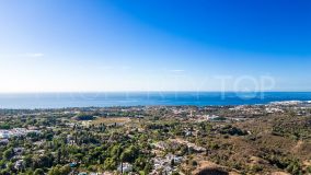 Exceptional plot in Marbella Hill Club II with majestic sea views
