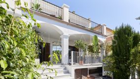 Semi Detached House for sale in Marbella Golden Mile