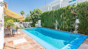 Villa for sale in San Pedro Playa, San Pedro de Alcantara