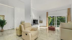 Apartamento en venta en Elviria, Marbella Este