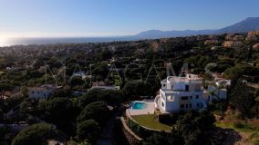 Villa for sale in Elviria, Marbella Est