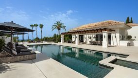 Nägueles: Luxury residence with fantastic sea views and 5 star resort amenities