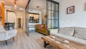 Nueva Andalucia: Stylish 2-Bedroom Studio Apartment in Prime Location!