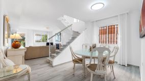 Maison de Ville for sale in El Rosario, Marbella Est