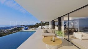 Benahavis: New Villa with breathtaking sea views