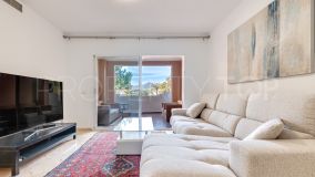 Apartment for sale in Guadalmina Alta with 2 bedrooms