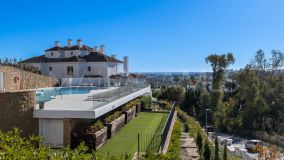 Apartamento en venta en Nueva Andalucia, Marbella