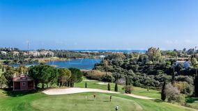 Parcela en venta en Los Flamingos Golf, Benahavis