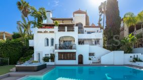 Villa for sale in Nueva Andalucia, Marbella