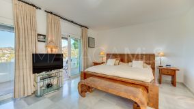 Villa for sale in Nueva Andalucia, Marbella