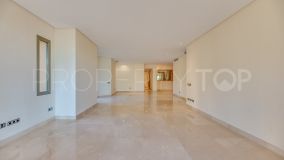 For sale apartment in Sierra Blanca with 2 bedrooms