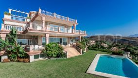 Los Flamingos Golf: Adorable villa de 8 dormitorios con vistas abiertas al mar y acceso al golf
