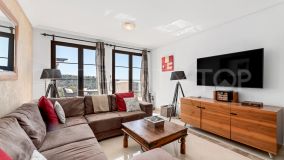 Buy penthouse with 2 bedrooms in Los Arqueros