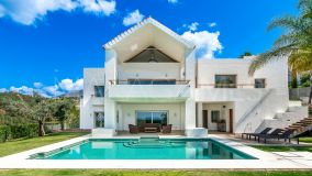Villa zu verkaufen in Los Arqueros, Benahavis