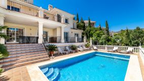 Villa for sale in Elviria, Marbella Est