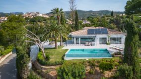 Villa a la venta en Elviria de 4 dormitorios